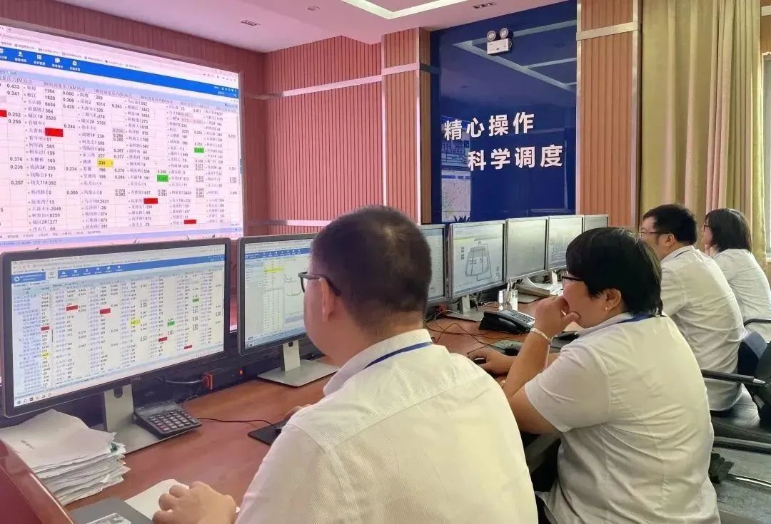 1689305509142337.jpg 1689305509142337.jpg